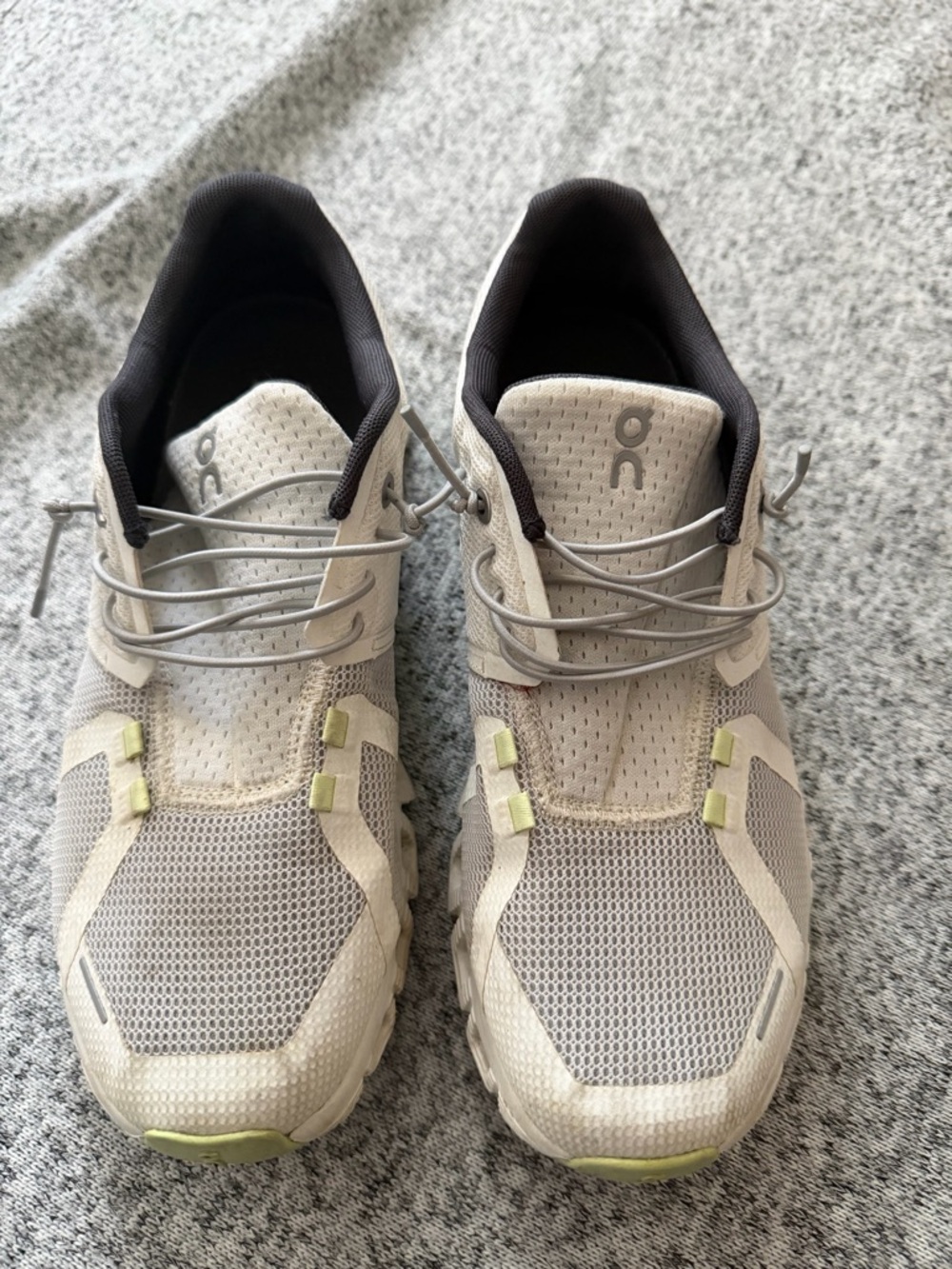 On Cloud Women’s Athletic Shoes
